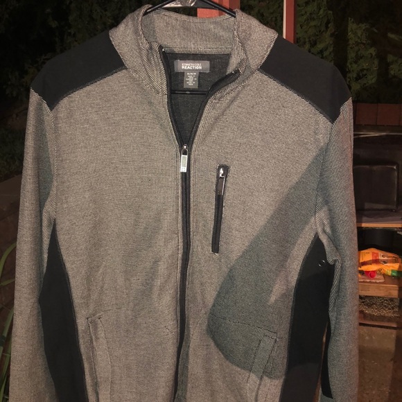 Kenneth Cole sweatshirt for men :) never worn. - Picture 1 of 2
